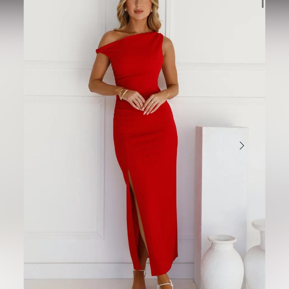 MOVE ME OFF SHOULDER MAXI DRESS RED